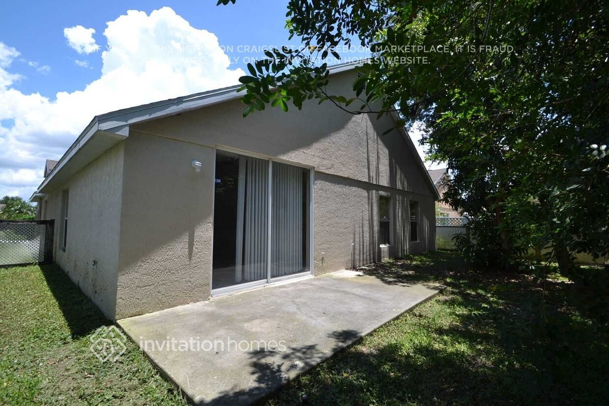 Foto del edificio - 2330 Lily Pad Ln