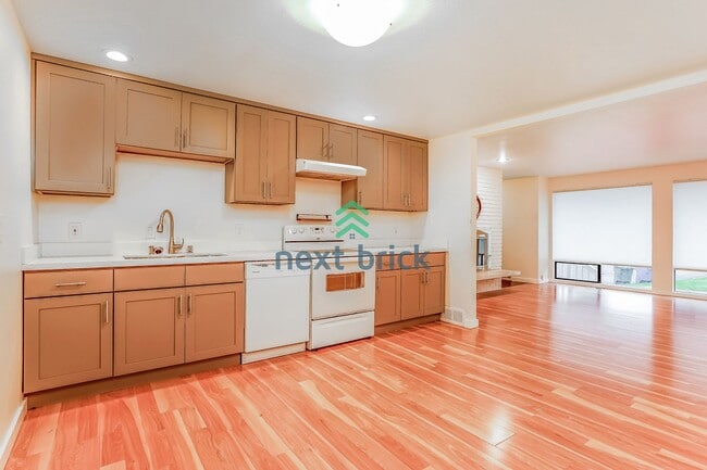 Foto del edificio - Stunning cul-de-sac residence near Odle Middle School and Bellevue Aquatic Center!