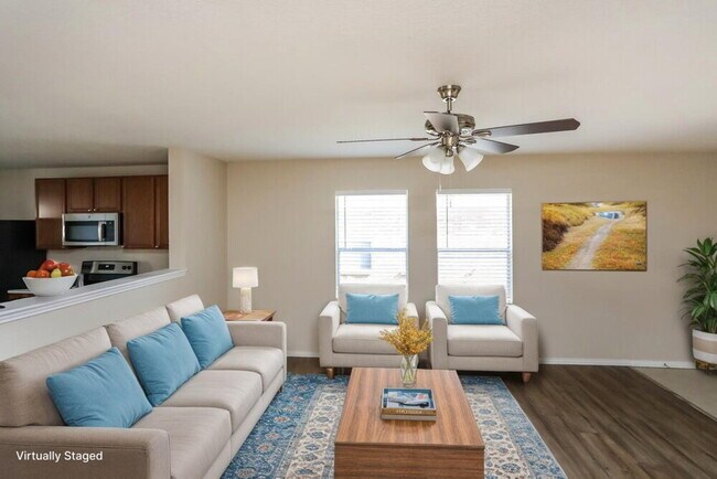 Foto del edificio - 1316 Hazelnut Dr