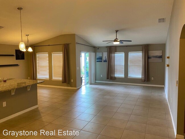 Building Photo - 4 br, 2 bath House - 12051 Grand Kempston ...