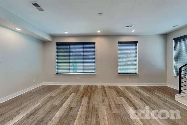 Foto del edificio - 4060 W 13th Ave