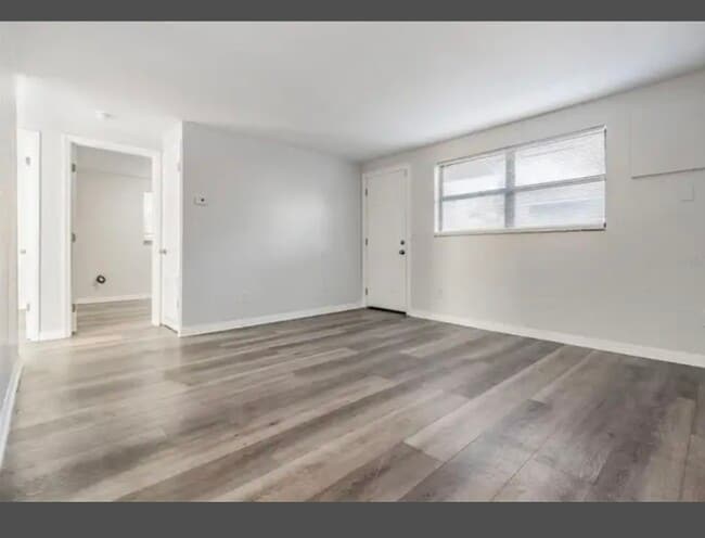 Photo - 1707 E Idell St Apartment