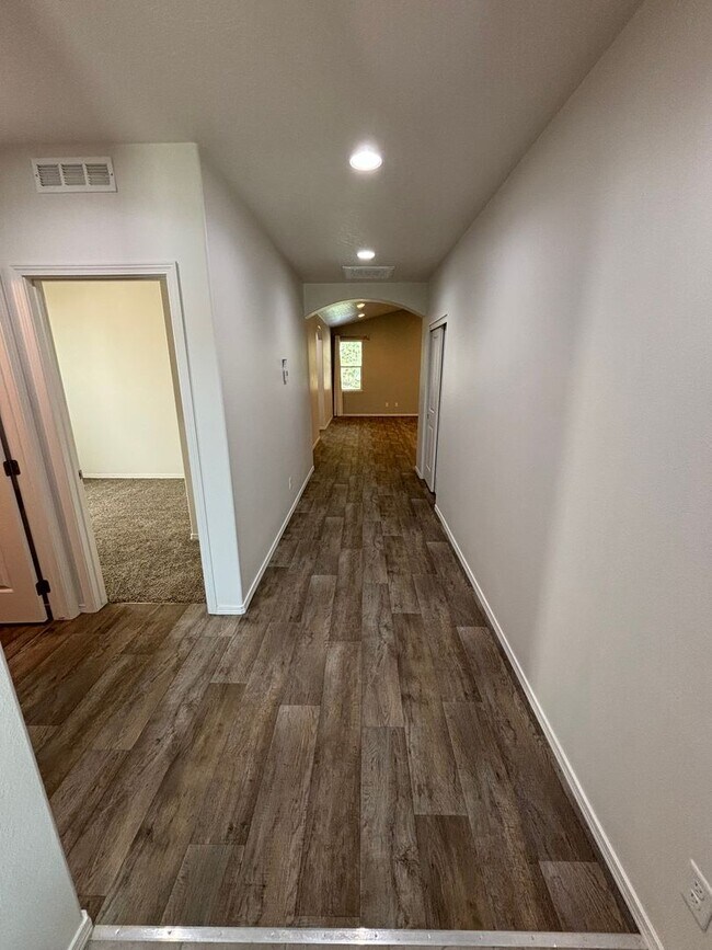 Foto del edificio - Single Level Post Falls Home (APP#233)