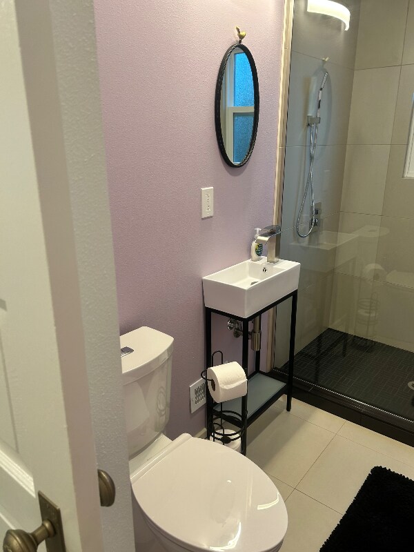 Building Photo - 1726 E 13th Ave