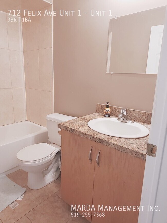 Photo du bâtiment - SPACIOUS 3 BED/1 BATH UNIT IN WEST WINDSOR! INCLUSIVE + FREE INTERNET!