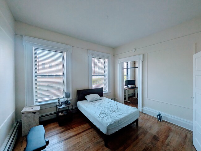 Foto del edificio - 403 Washington St