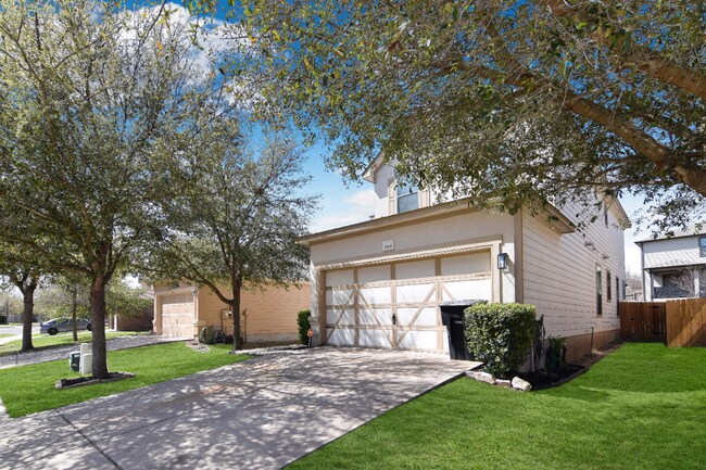 Foto del edificio - 1119 Lonesome Oak Drive