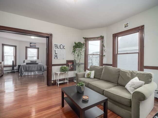 Foto del edificio - 318 Beacon St