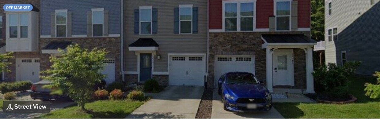 Primary Photo - 10781 Hinton Wy