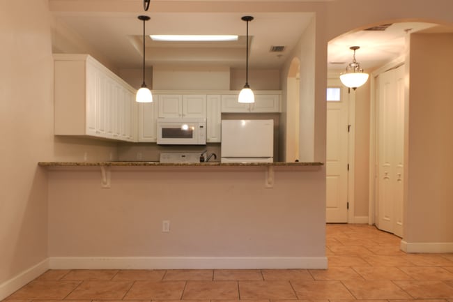 Building Photo - Jackson Square - 2 Bedroom, 2 Bathroom Condo **$400 Leasing Bonus**