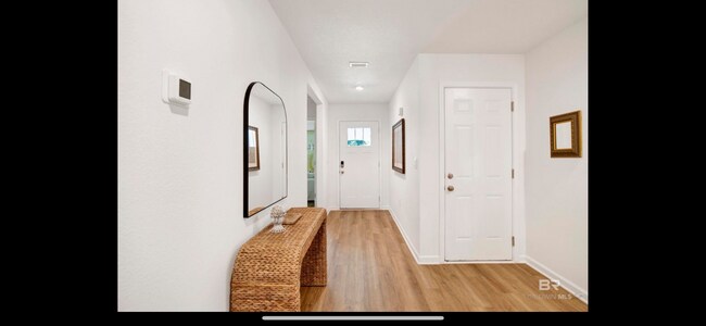 Foto del edificio - 16277 Laurelbrooke Lp