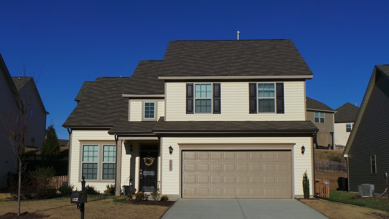 Foto principal - ~~~ Beautiful Home in Mebane ~~~