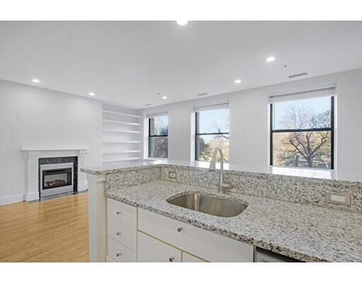 Foto del edificio - 150 Boylston St