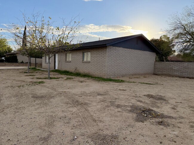 Foto del edificio - 2944 S 12th Ave