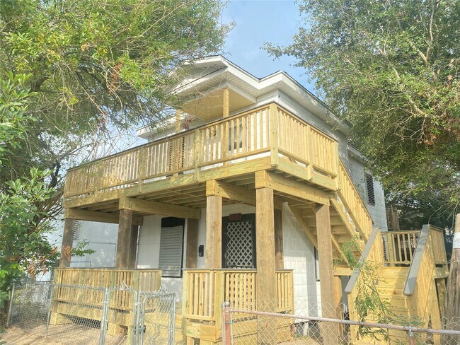 Foto del edificio - 5618 Avenue L Ave