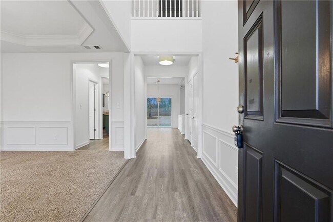 Building Photo - 3680 Moor Pointe Dr