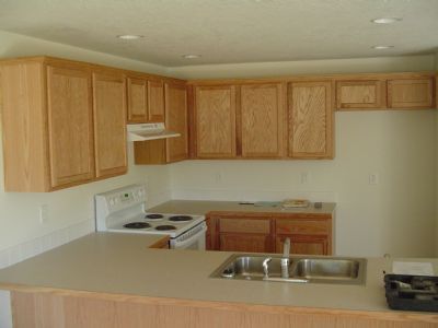 Building Photo - Newer 4 bedroom duplex with many amenities