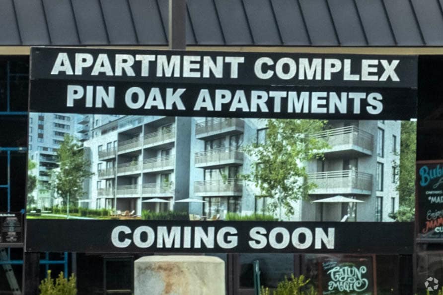 Representación - Pin Oak Apartments