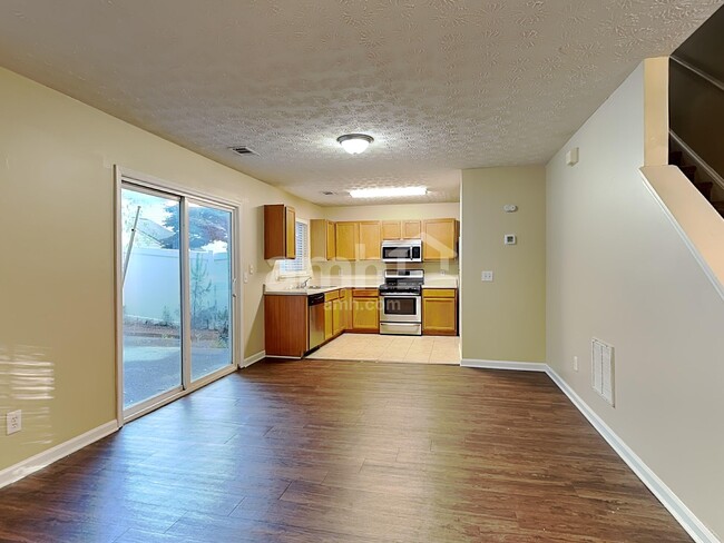 Building Photo - 836 Windcroft Cir NW