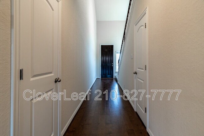 Foto del edificio - 2009 Flametree Ave