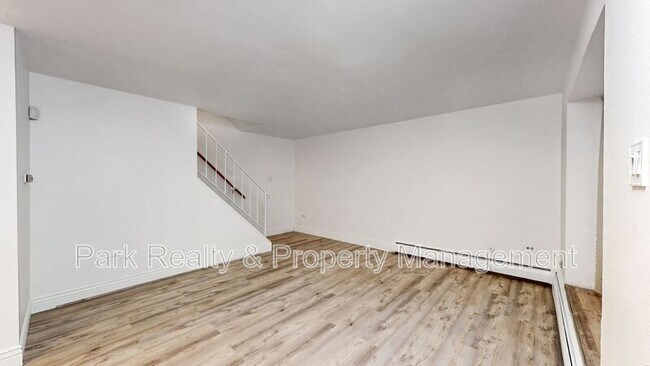 Foto del edificio - 1355 N Gaylord St