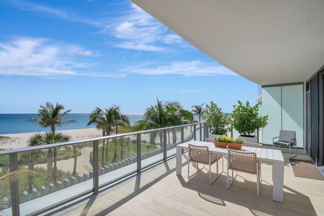 Foto del edificio - 1116 N Ocean Blvd