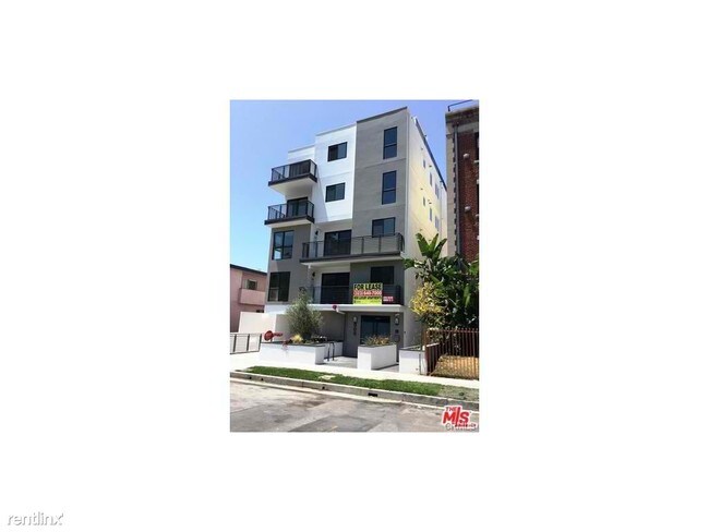 Building Photo - 905 S Ardmore Ave