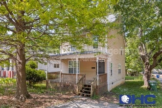 Building Photo - 513 Connally St SE