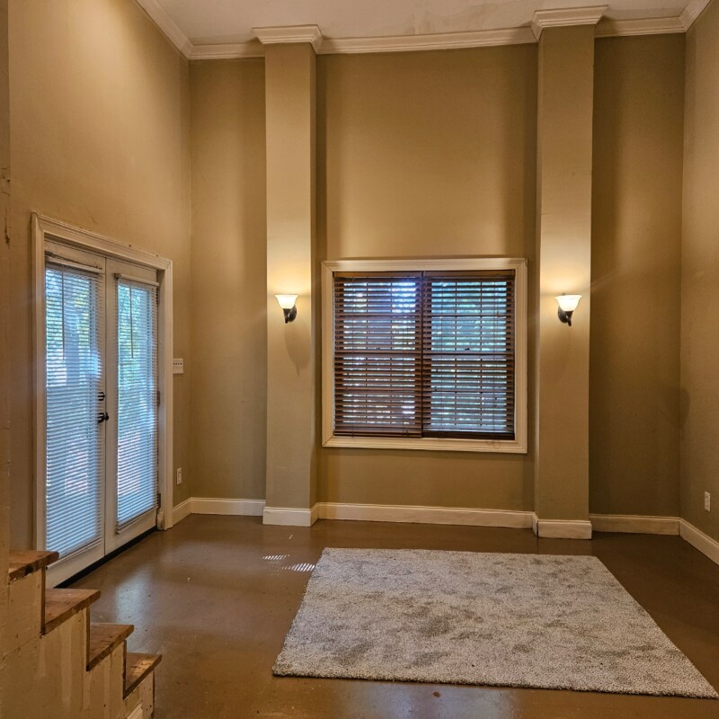 Building Photo - 1691 Paddlewheel Dr NE