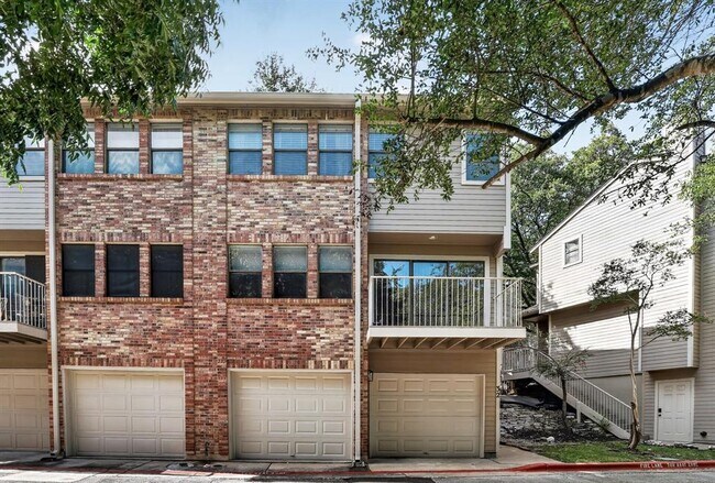 Foto del edificio - 3845 Ranch to Market Rd 2222