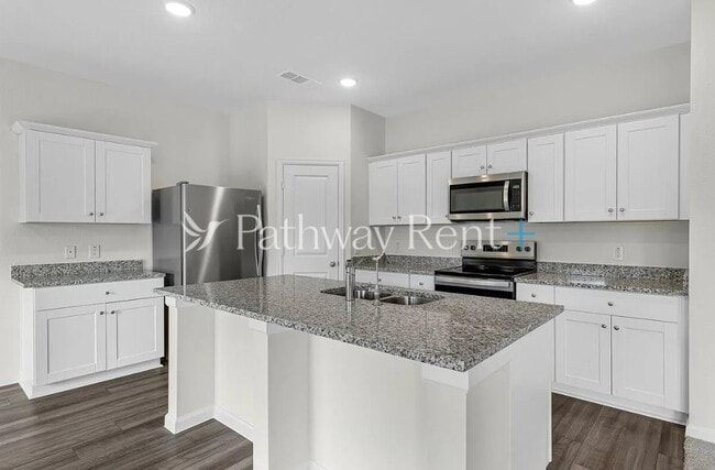 Building Photo - 1074 Large Poppy Dr