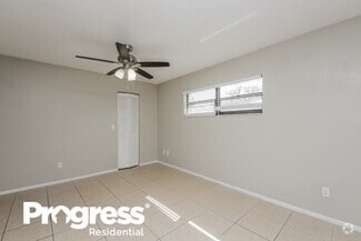 Building Photo - 1422 Mimi Ct