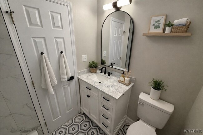 Building Photo - 307 Grandview Ave