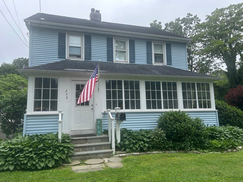 Foto principal - 359 West Ave