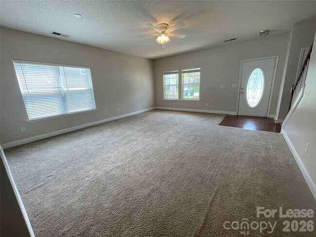Foto del edificio - 4532 Brookwood Rd