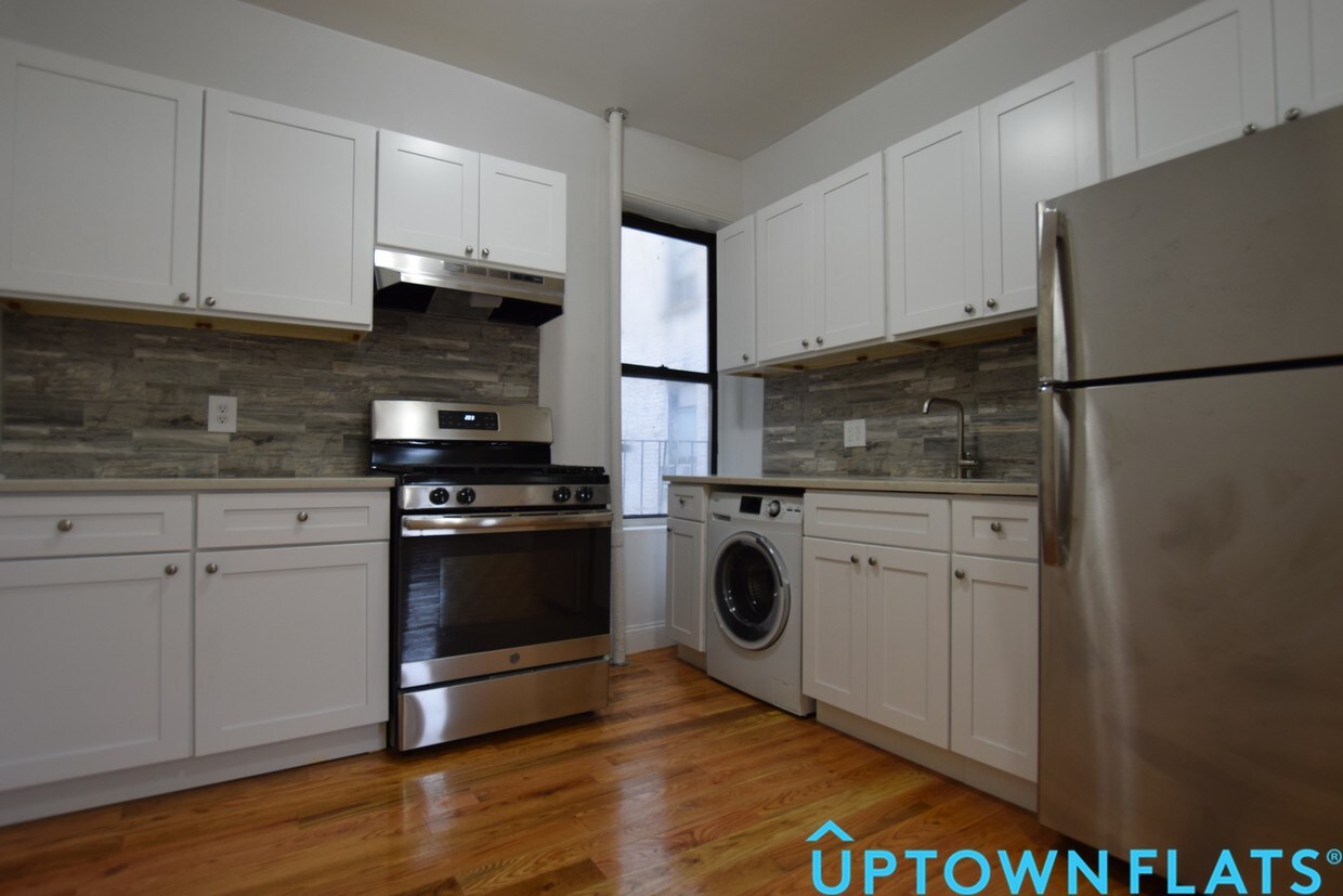 Foto principal - 5115 13th Ave