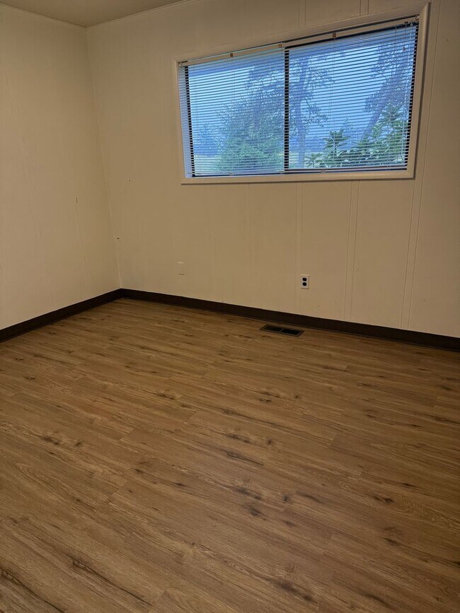 Foto del edificio - Surf Pines Gem, Spacious 3 Bedroom, 2 Bath Home