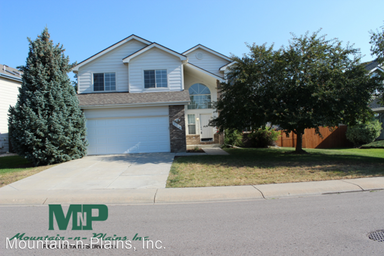 Foto principal - 3 br, 2.5 bath House - 424 Saturn Drive