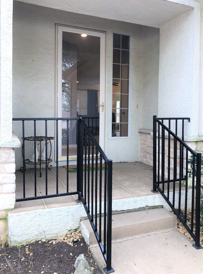 Building Photo - 292 Whispering Wind Drive-Unfurnished Sun ...