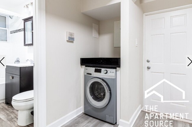 Foto del edificio - 732 W Roscoe St