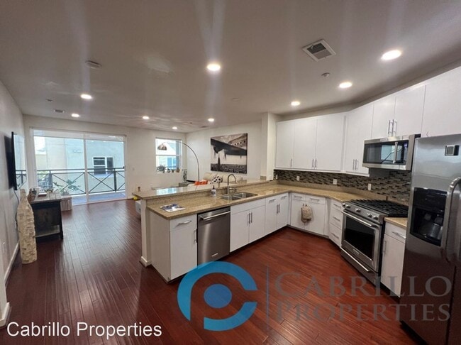 Building Photo - 1 br, 1 bath House - 3650 5th Ave Unit 313