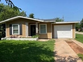 Building Photo - 1322 Buccaneer Dr