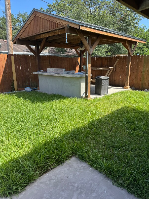 Building Photo - 5710 Crest Forest Dr