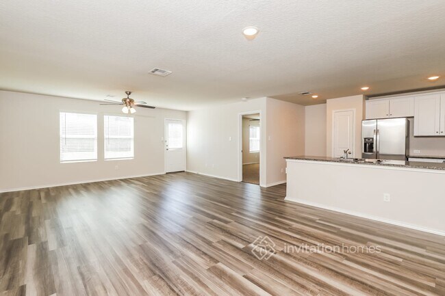 Foto del edificio - 5610 Tempest Ct