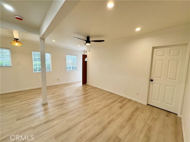 Building Photo - 1438 E 59th St