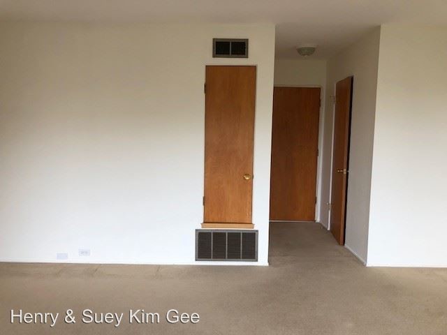 Building Photo - 120 Locksley Ave