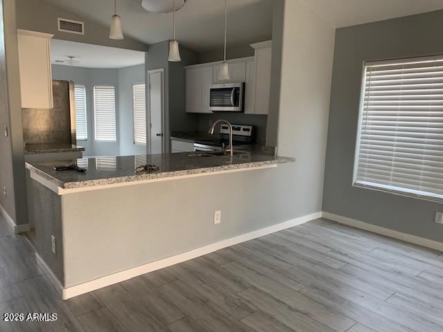 Foto del edificio - 6611 W Desert Hollow Dr