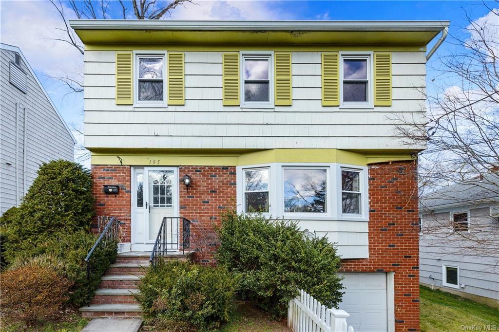 Primary Photo - 105 Sprague Rd