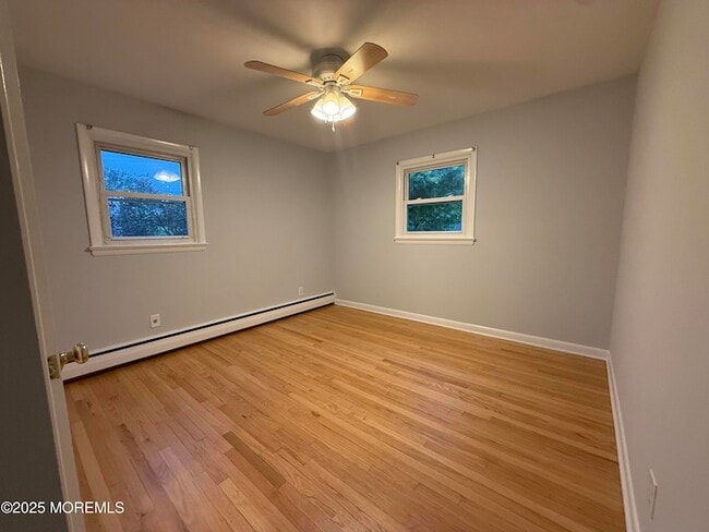 Building Photo - 138 Ampere Ave