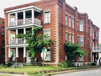 Building Photo - 302 N 9th St